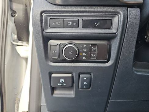 Used 2023 Ford F150 Lariat AWD/4WD image 31