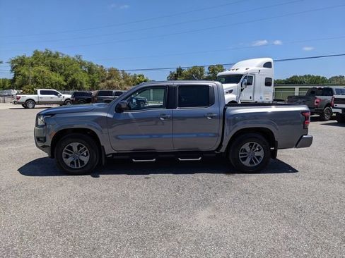 Used 2026 Nissan Frontier SV w/ SV Convenience Package image 7