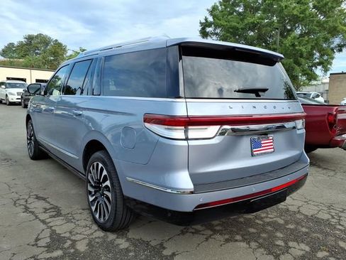 Used 2024 Lincoln Navigator L Black Label AWD/4WD image 4