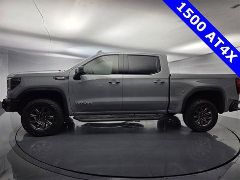 Used 2024 GMC Sierra 1500 AT4X image 7