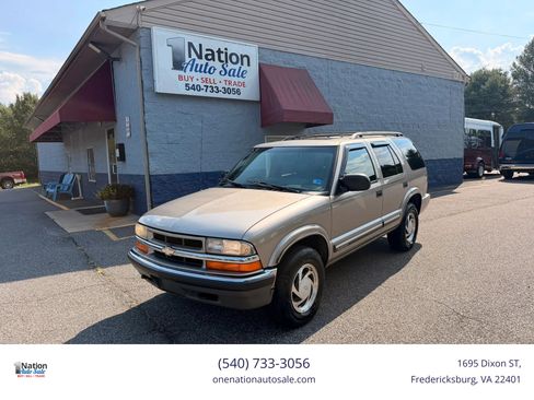 Used 2001 Chevrolet Blazer LT w/ Preferred Equipment Group AWD/4WD image 1