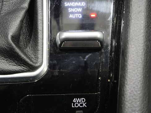 Used 2025 Jeep Compass Limited AWD/4WD image 20