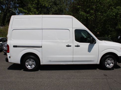 Used 2020 Nissan NV 2500 SV RWD image 5
