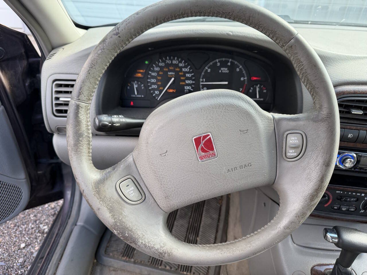 Used 2000 Saturn L-Series LS2 FWD image 32