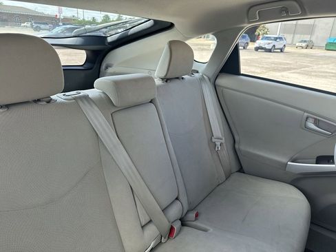 Used 2010 Toyota Prius Three FWD image 31
