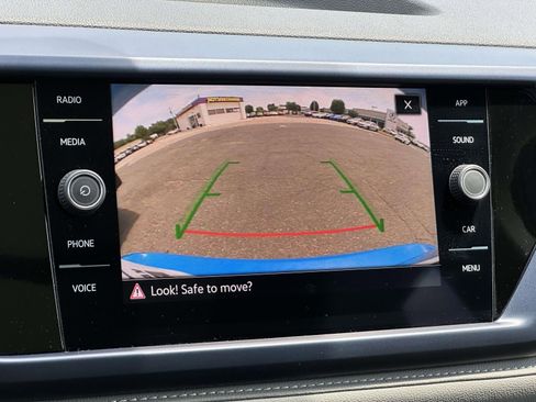 Certified 2024 Volkswagen Taos SE AWD/4WD image 21