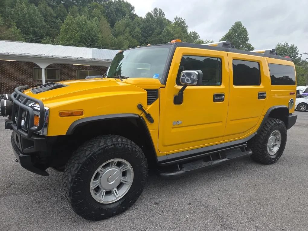Used 2003 HUMMER H2 w/ Preferred Equipment Group AWD/4WD image 1
