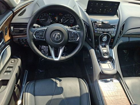 Certified 2024 Acura RDX SH-AWD w/ Advance Package image 11
