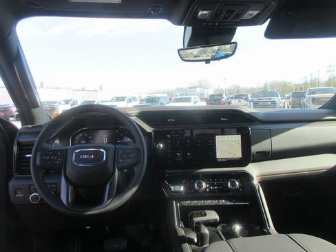 New 2026 GMC Sierra 1500 AT4 w/ AT4 Premium Package image 17