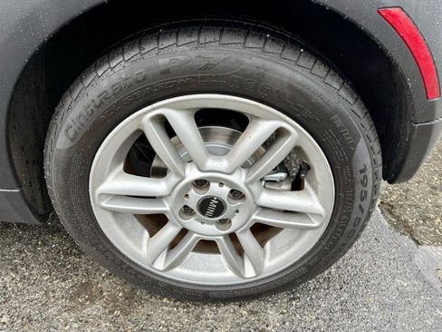 Used 2011 MINI Cooper Convertible image 9