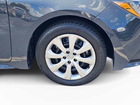 Used 2023 Toyota Corolla LE FWD image 6