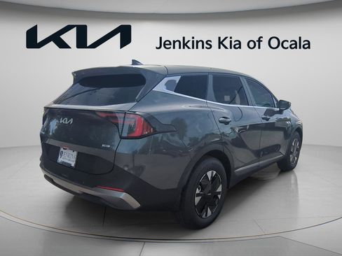 New 2026 Kia Sportage LX image 3