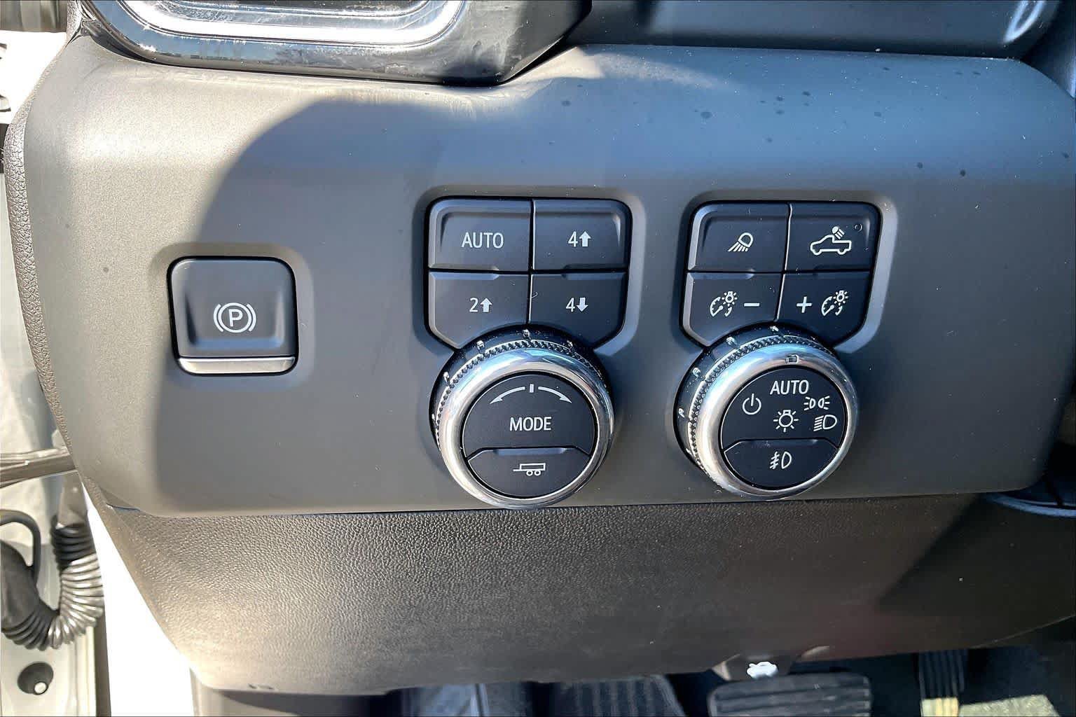 Used 2025 GMC Sierra 1500 Denali Ultimate AWD/4WD image 15
