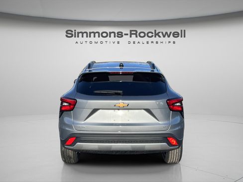 New 2026 Chevrolet Trax LT image 6