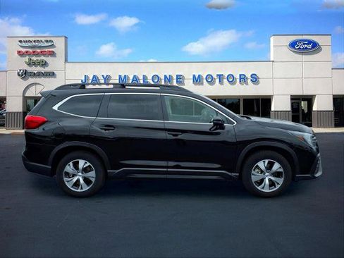 Used 2023 Subaru Ascent Premium w/ Convenience Package AWD/4WD image 1