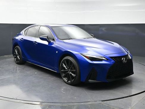 Used 2021 Lexus IS 350 F Sport image 3