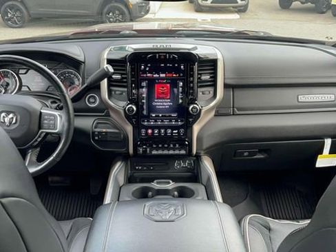 Used 2019 RAM 2500 Laramie AWD/4WD image 29
