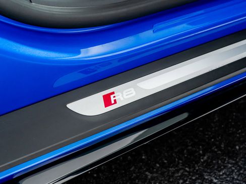 Used 2022 Audi R8 V10 performance image 29