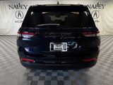 Used 2024 Jeep Grand Cherokee Limited w/ Black Appearance Package image 4