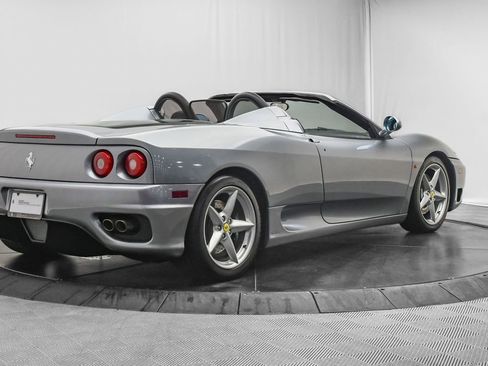 Used 2004 Ferrari 360 Spider image 11
