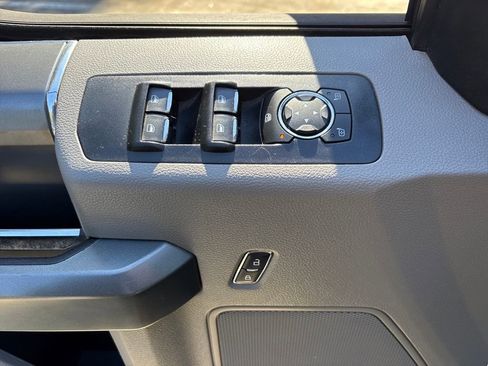 Used 2018 Ford F150 XLT w/ Equipment Group 301A Mid image 17