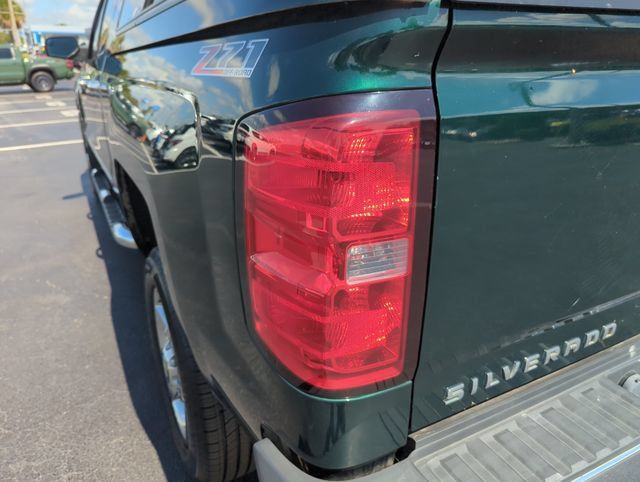 Used 2015 Chevrolet Silverado 2500 LTZ w/ LTZ Plus Package AWD/4WD image 18