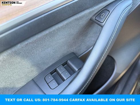 Used 2023 Tesla Model Y Long Range image 17