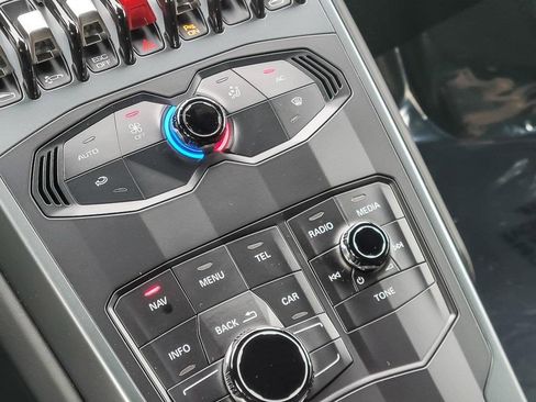 Used 2017 Lamborghini Huracan LP 580-2 image 19