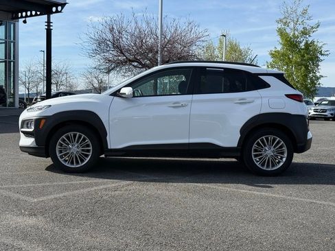 Used 2021 Hyundai Kona SEL w/ Cargo Package image 6