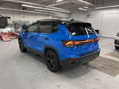 Used 2025 Volkswagen Taos SE