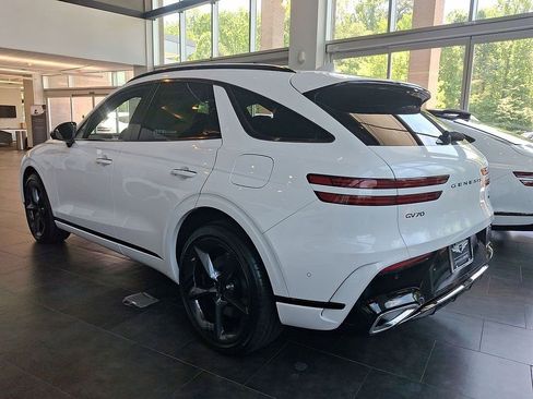 New 2026 Genesis GV70 2.5T Sport Prestige AWD/4WD image 3