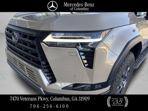 Used 2024 Lexus GX 550 AWD/4WD image 53