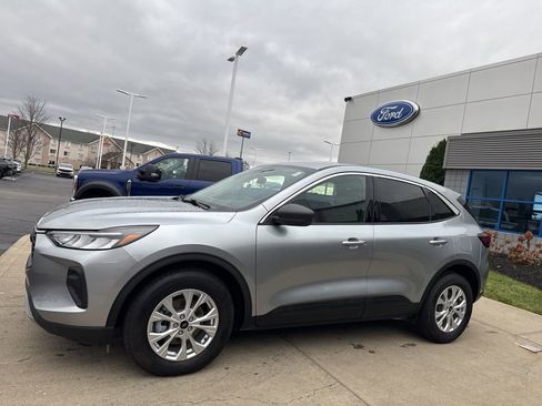 Certified 2023 Ford Escape Active image 5