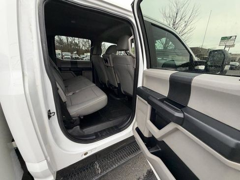 Used 2020 Ford F250 XL w/ Power Equipment Group image 30