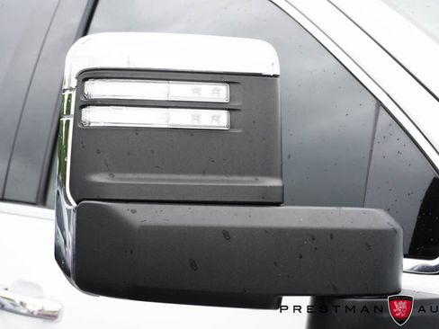 Used 2024 GMC Sierra 3500 Denali w/ Denali Reserve Package AWD/4WD image 16