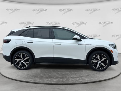 Certified 2023 Volkswagen ID.4 Pro S AWD/4WD image 9