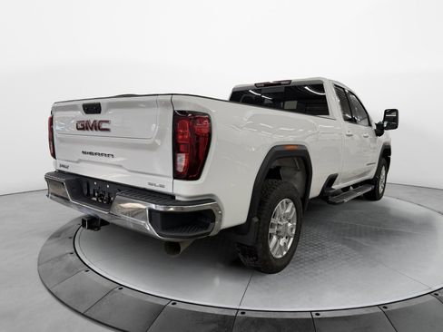 Used 2024 GMC Sierra 2500 SLE w/ SLE Convenience Package image 5