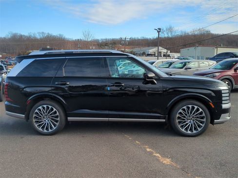 New 2026 Hyundai Palisade Calligraphy image 2