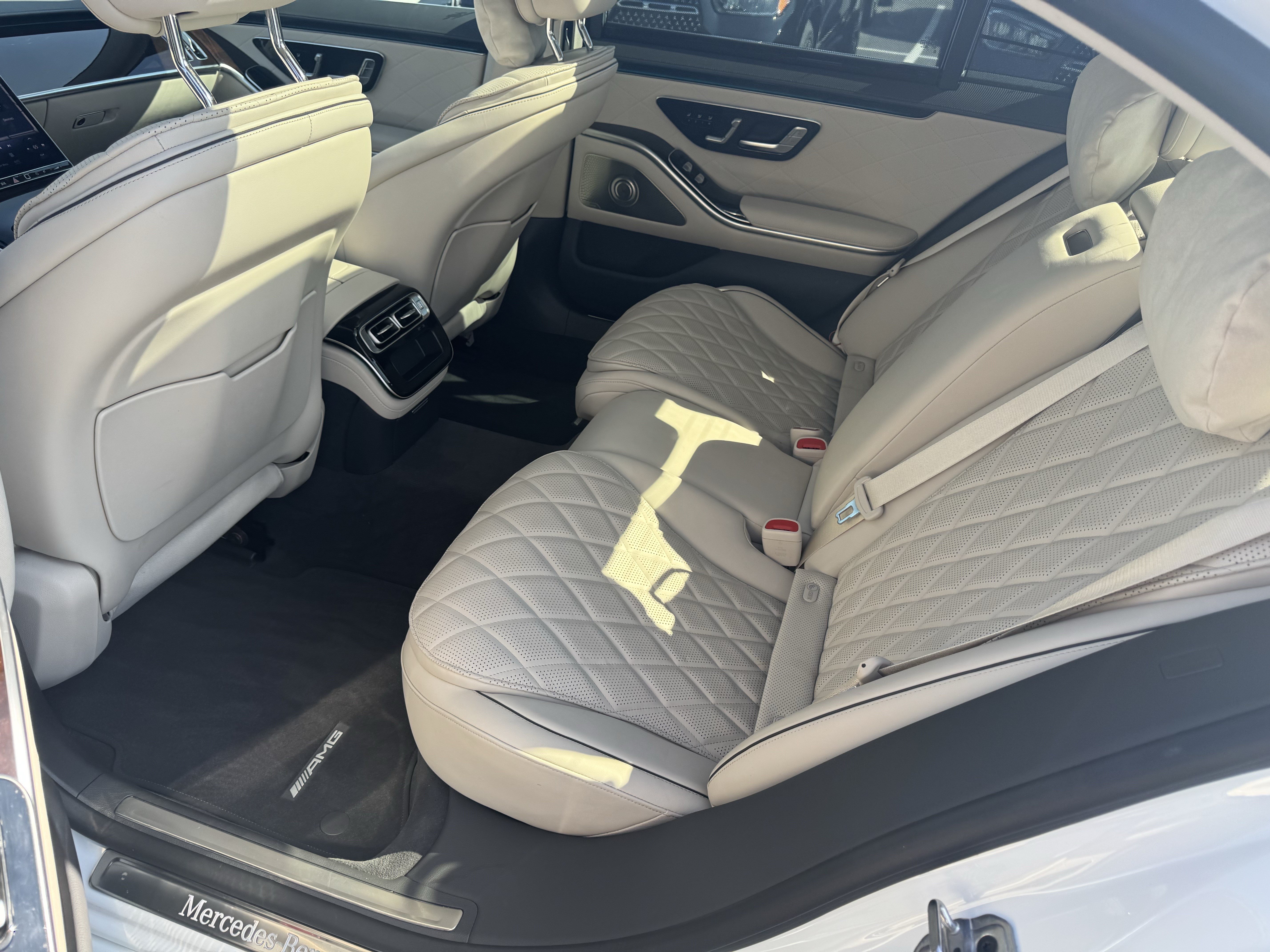 Certified 2026 Mercedes-Benz S 500 4MATIC image 33
