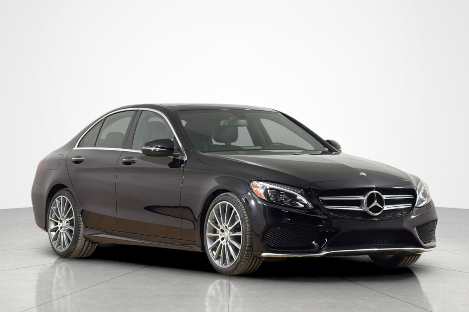 Used 2016 Mercedes-Benz C 300 Sedan image 7