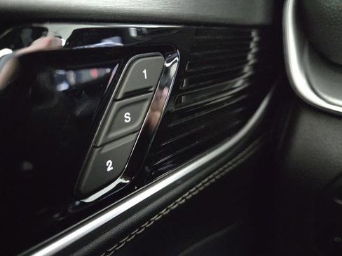 New 2026 Jeep Grand Wagoneer Limited w/ Premium Group II image 32