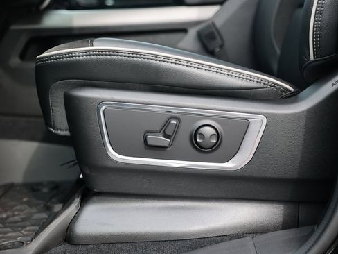 New 2026 RAM 1500 Laramie w/ Night Edition image 18