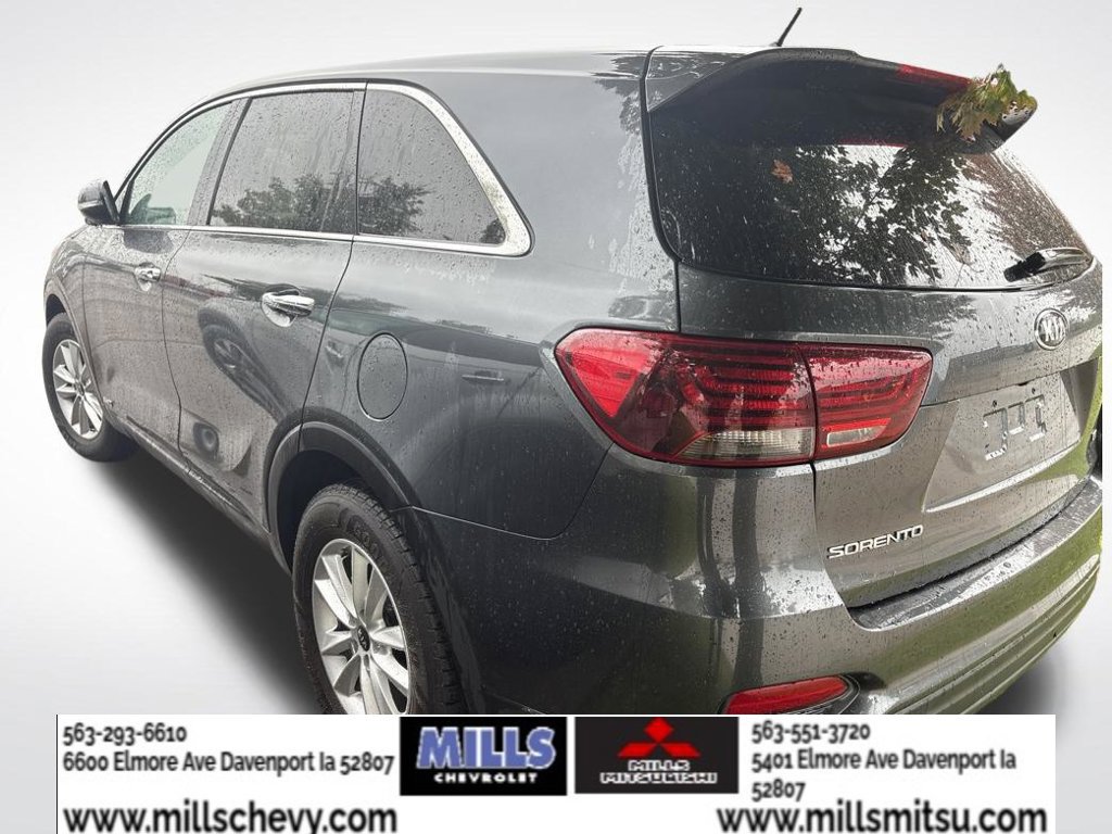 Used 2020 Kia Sorento LX FWD image 3