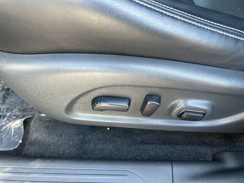 Used 2024 Nissan Murano SL FWD image 23