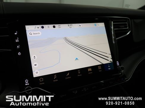 New 2026 Jeep Grand Wagoneer L Summit AWD/4WD image 10