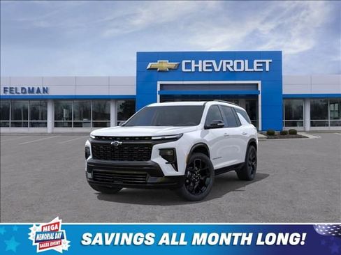 New 2026 Chevrolet Traverse RS w/ LPO, Floor Liner Package AWD/4WD image 8