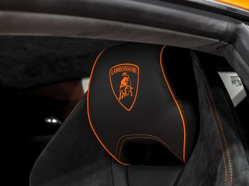 Used 2023 Lamborghini Huracan Tecnica RWD image 20