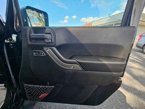 Used 2017 Jeep Wrangler Unlimited Sport w/ Quick Order Package 24S image 55