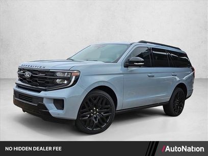 New 2027 Ford Expedition Platinum w/ Stealth Performance Package