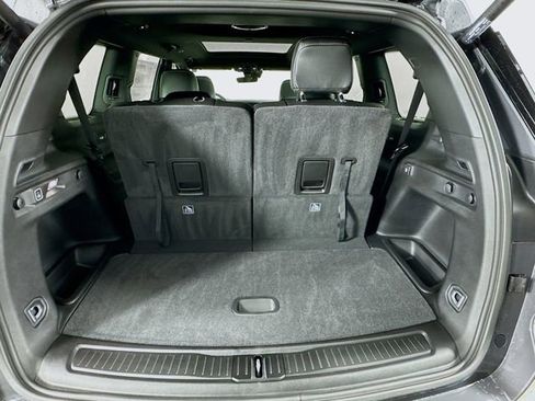 New 2025 Jeep Grand Cherokee L Limited image 31